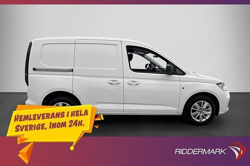 Vit Begagnad 2021 VW Caddy Minibuss | 234 900 kr (Lite dyr) - Bild 1/3
