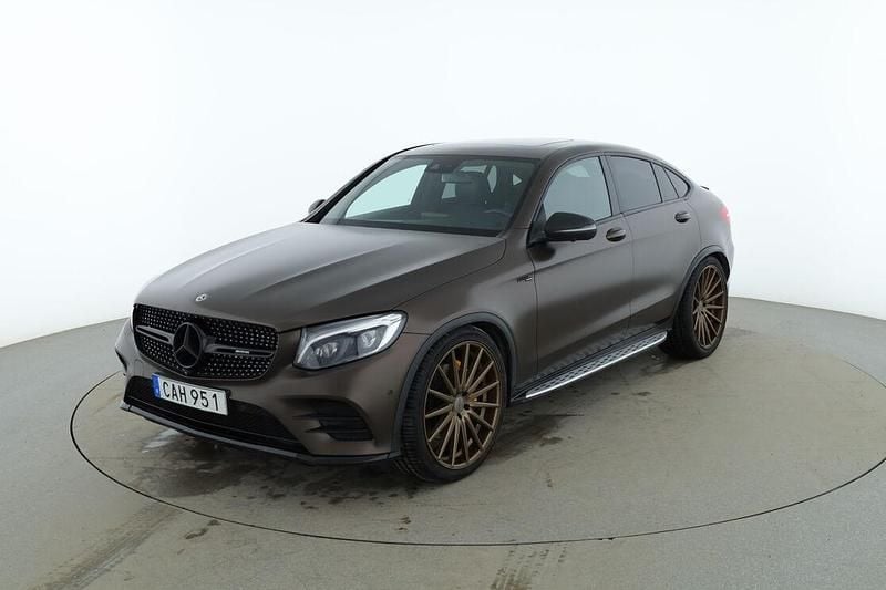 Brun Begagnad 2017 Mercedes GLC350 AMG line SUV | 389 000 kr - Bild 1/3