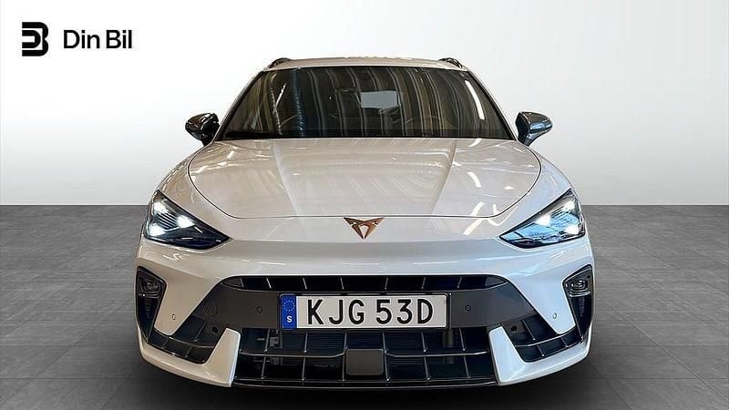 Begagnad Cupra Leon 150 HK (110 kW) 2025 Glacial white metallic Kombi