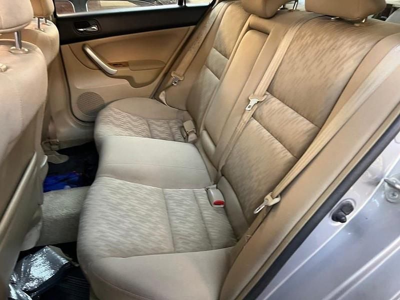 Begagnad Honda Accord 190 HK (139 kW) 2004 Sedan