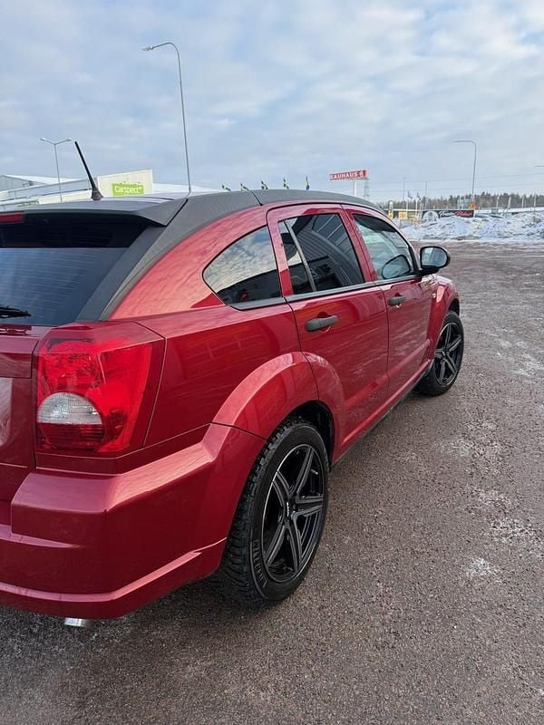 Begagnad Dodge Caliber 150 HK (110 kW) 2008 Halvkombi