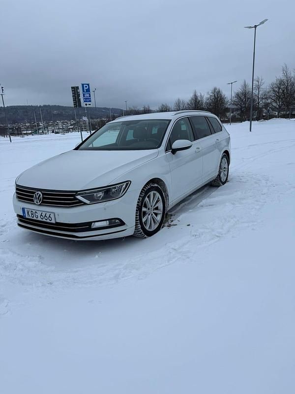 Begagnad VW Passat 150 HK (110 kW) 2016