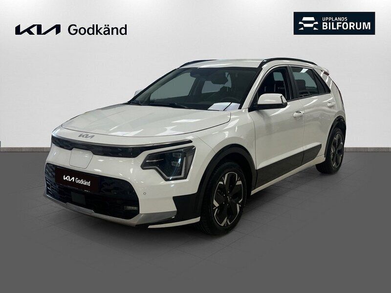 Vit Begagnad 2023 Kia e-Niro SUV | 329 000 kr - Bild 1/4