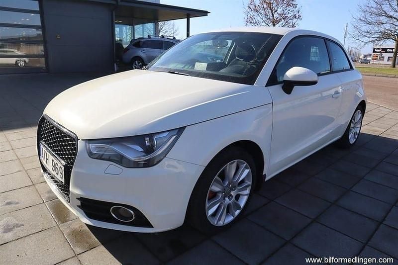 Begagnad Audi A1 105 HK (77 kW) 2011 Vit Sedan