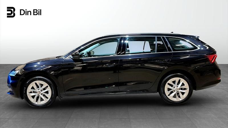 Begagnad Skoda Octavia Style 150 HK (110 kW) 2024 Svart Kombi