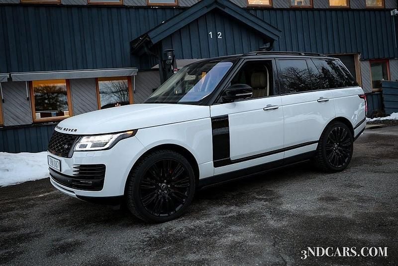 Vit Begagnad 2014 Land Rover Range Rover Autobiography SUV | 499 900 kr - Bild 1/4