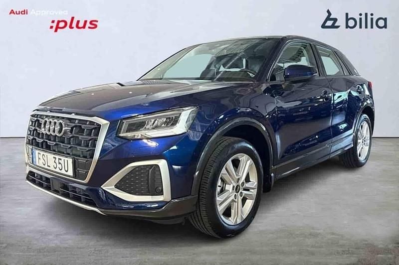 Blå Begagnad 2024 Audi Q2 SUV | 329 000 kr - Bild 1/1