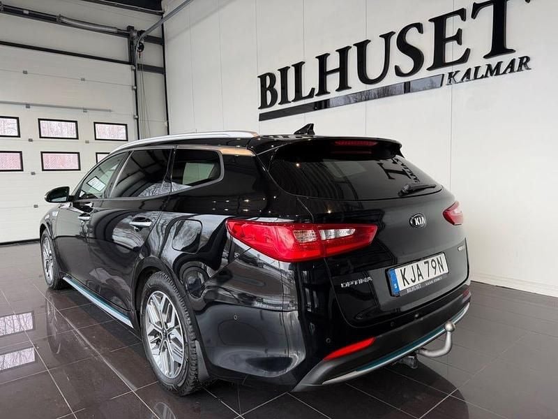 Begagnad Kia Optima Advance 205 HK (150 kW) 2019 Svart Kombi