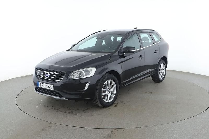 Svart Begagnad 2016 Volvo XC60 Momentum SUV | 230 000 kr (Marknadspris) - Bild 1/3