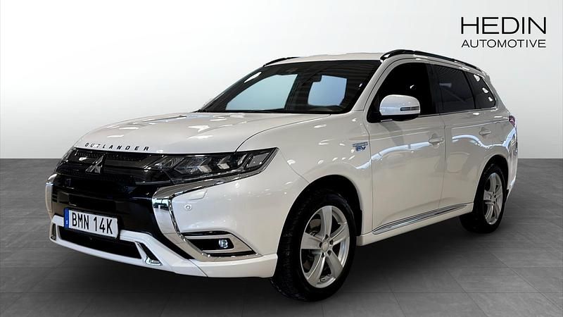 Begagnad 2019 Mitsubishi Outlander P-HEV Edition Kombi | 244 900 kr - Bild 1/4