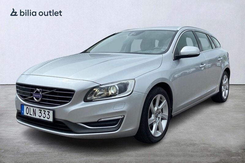 Silver Begagnad 2014 Volvo V60 Summum Kombi | 159 900 kr (Marknadspris) - Bild 1/3