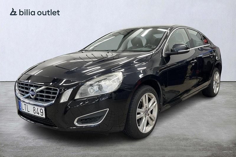 Svart Begagnad 2011 Volvo S60 Summum Sedan | 99 000 kr (Bra pris) - Bild 1/3