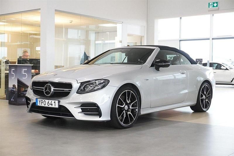 Silver Begagnad 2018 Mercedes E53 AMG AMG Cab | 649 800 kr (Marknadspris) - Bild 1/4