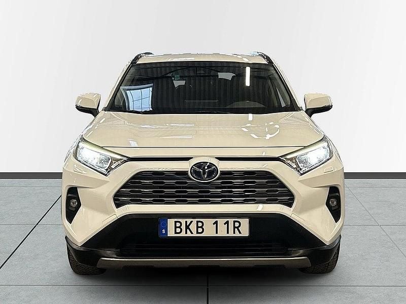 Begagnad Toyota RAV4 Hybrid Active 222 HK (163 kW) 2022 Vit SUV