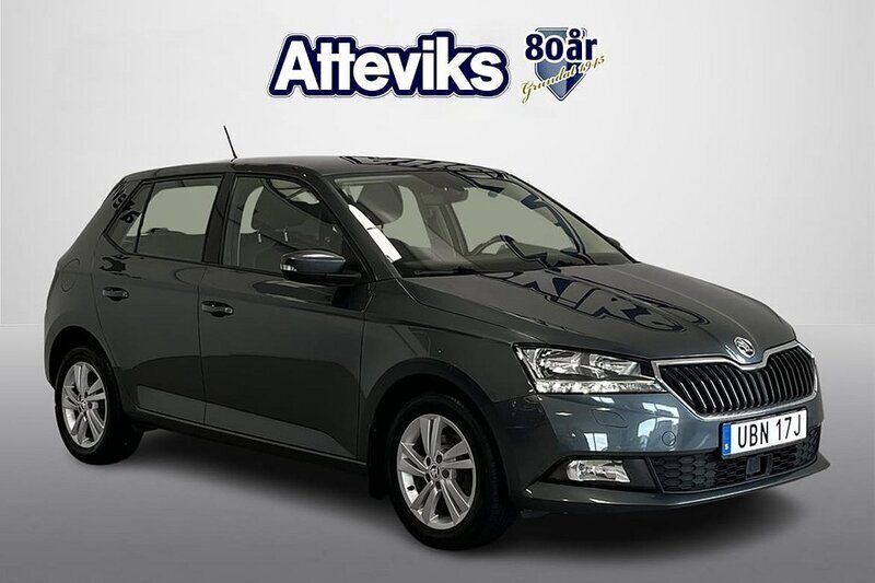 Mörkgrå Begagnad 2019 Skoda Fabia Style Halvkombi | 119 900 kr (Marknadspris) - Bild 1/4