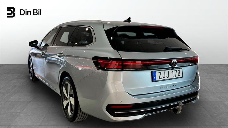 Begagnad VW Passat Business 150 HK (110 kW) 2025 Silver Kombi