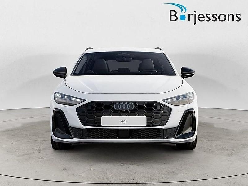 Ny Audi A5 S-Line 252 HK (185 kW) 2025 Vit Kombi