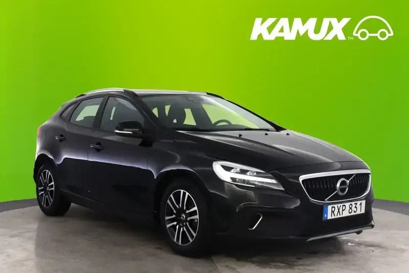 Svart Begagnad 2017 Volvo V40 CC Business Edition Kombi | 174 600 kr (Bra pris) - Bild 1/4