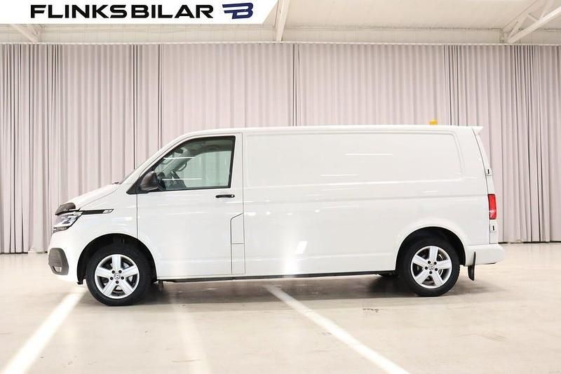 Vit Begagnad 2020 VW T6.1 Van | 339 700 kr (Marknadspris) - Bild 1/4