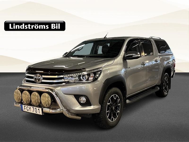 Silver Begagnad 2018 Toyota HiLux Pickup | 339 000 kr (Lite dyr) - Bild 1/3