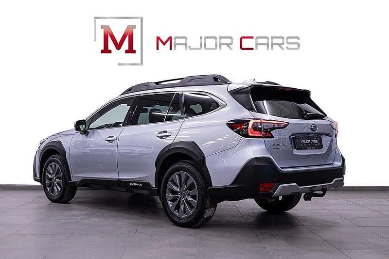 Begagnad Subaru Outback 169 HK (124 kW) 2022 Silver Kombi