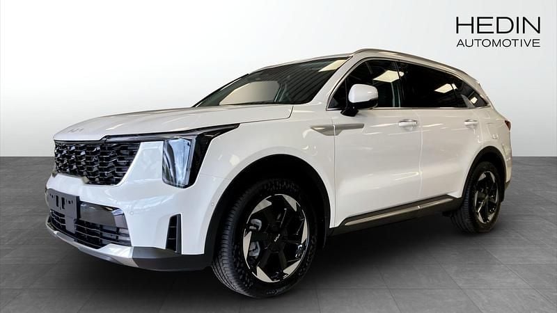 Vit (white) Ny 2025 Kia Sorento Advance SUV | 692 900 kr - Bild 1/4