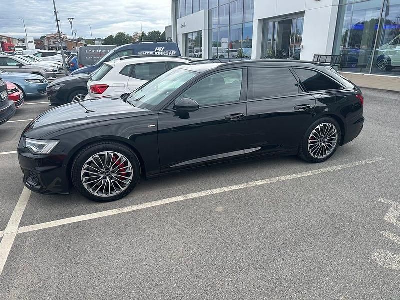 Svart Begagnad 2024 Audi A6 Kombi | 515 000 kr (Marknadspris) - Bild 1/4