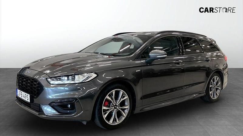 Begagnad Ford Mondeo 187 HK (137 kW) 2021 Grå Kombi