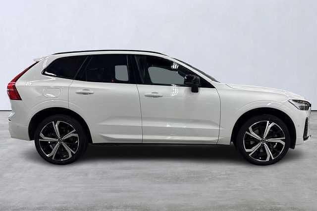 Begagnad Volvo XC60 R-Design 398 HK (292 kW) 2021 Vit SUV