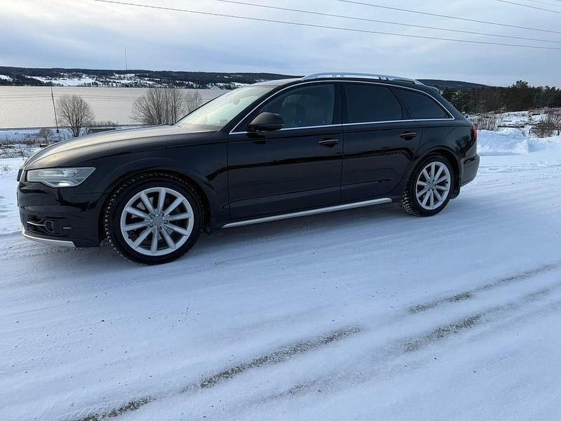 Begagnad Audi A6 Allroad 218 HK (160 kW) 2018 Svart och lackad i samma runt skärmar Kombi