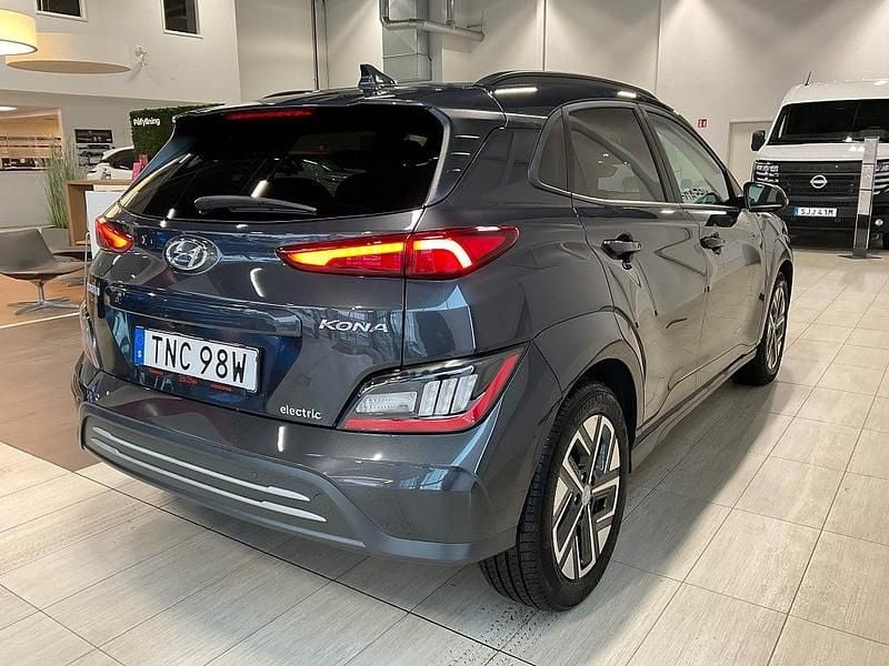 Begagnad Hyundai Kona Advanced 150 kW (204 HK) 2022 Gråmetallic SUV