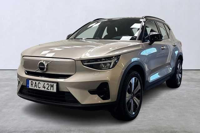 Begagnad Volvo XC40 Single Motor 175 kW (238 HK) 2022 Grå SUV
