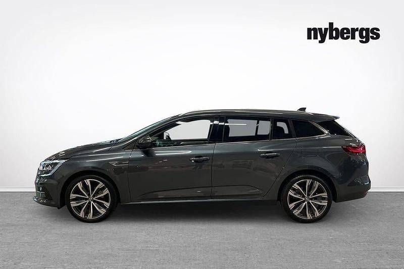 Begagnad Renault Mégane IV Techno 162 HK (119 kW) 2023 Grå Kombi