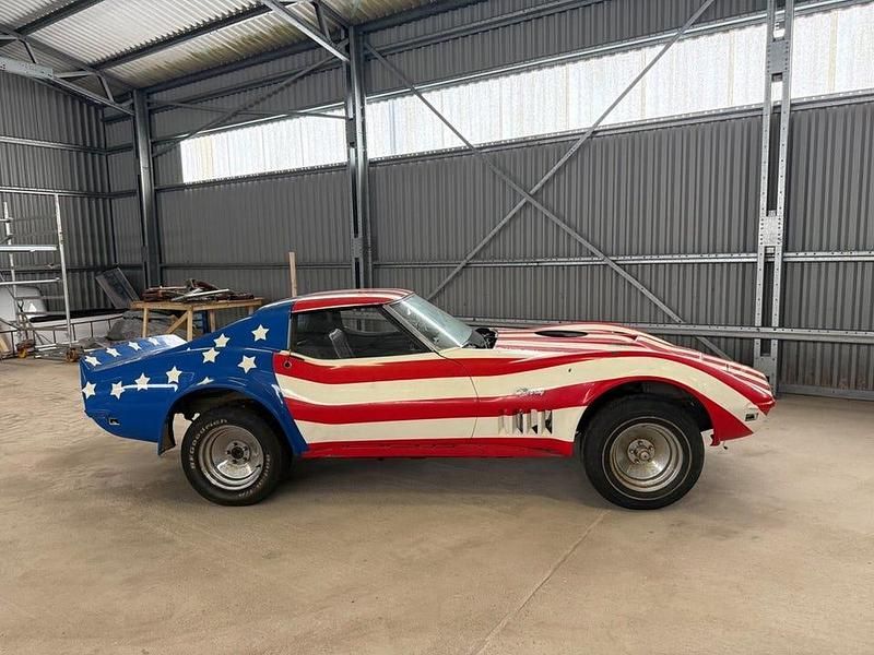 Begagnad Chevrolet Corvette C3 396 HK (291 kW) 1968 Gul Sportkupé