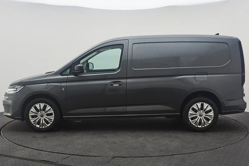 Grå Ny 2025 VW Caddy Maxi Minibuss | 575 250 kr (Dyr) - Bild 1/4