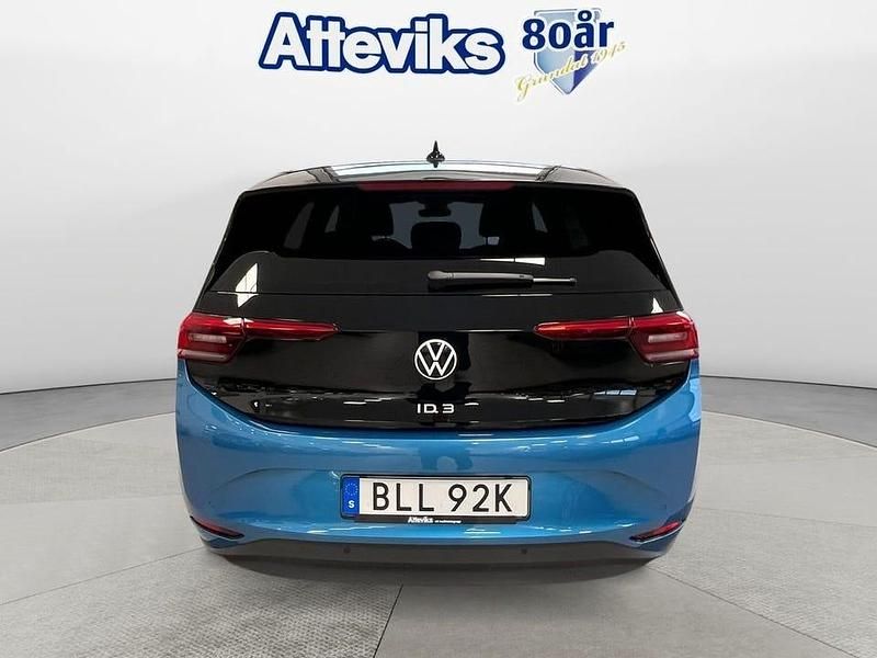 Begagnad VW ID.3 Pro Performance 239 kW (326 HK) 2024 Blå Halvkombi
