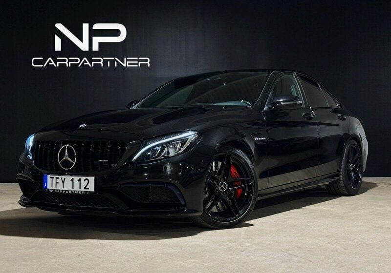 Svart Begagnad 2016 Mercedes C63S AMG AMG Sedan | 538 900 kr (Marknadspris) - Bild 1/4