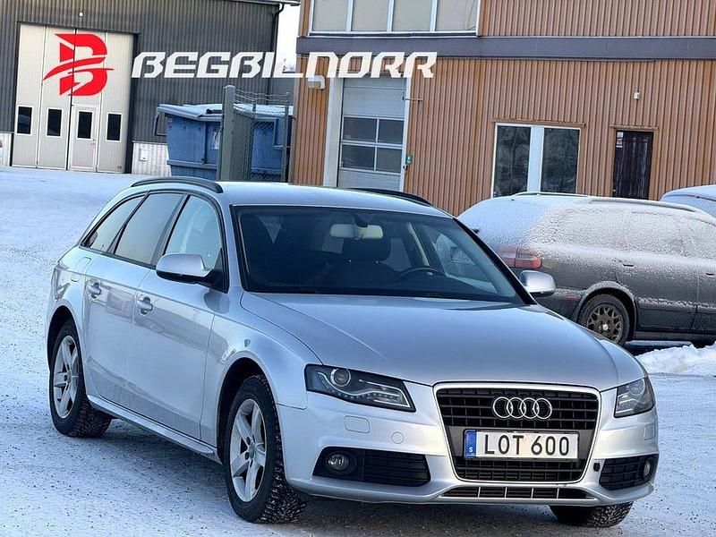 Silver Begagnad 2011 Audi A4 Kombi | 86 950 kr (Marknadspris) - Bild 1/4
