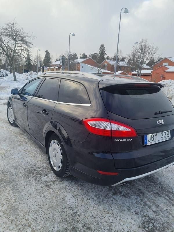 Begagnad Ford Mondeo 203 HK (149 kW) 2010 Kombi