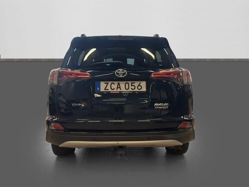Begagnad Toyota RAV4 Hybrid Executive 197 HK (144 kW) 2017 Blå SUV