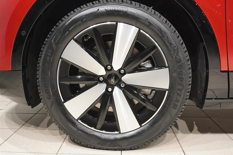 Ny Ford Capri Premium 250 kW (340 HK) 2025 Röd/orange Halvkombi