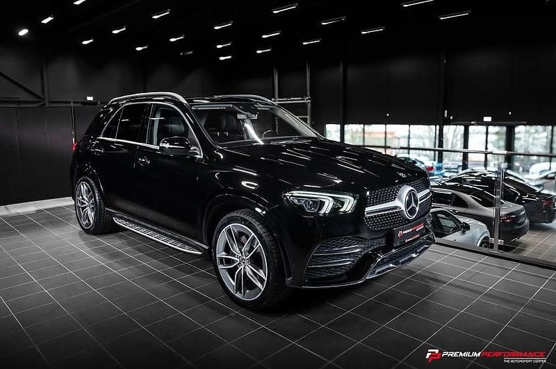 Svart Begagnad 2018 Mercedes GLE300 AMG Line Premium Plus SUV | 699 700 kr - Bild 1/4