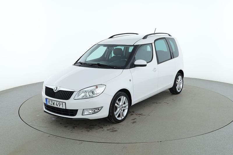 Vit Begagnad 2014 Skoda Roomster Minibuss | 83 000 kr (Lite dyr) - Bild 1/4