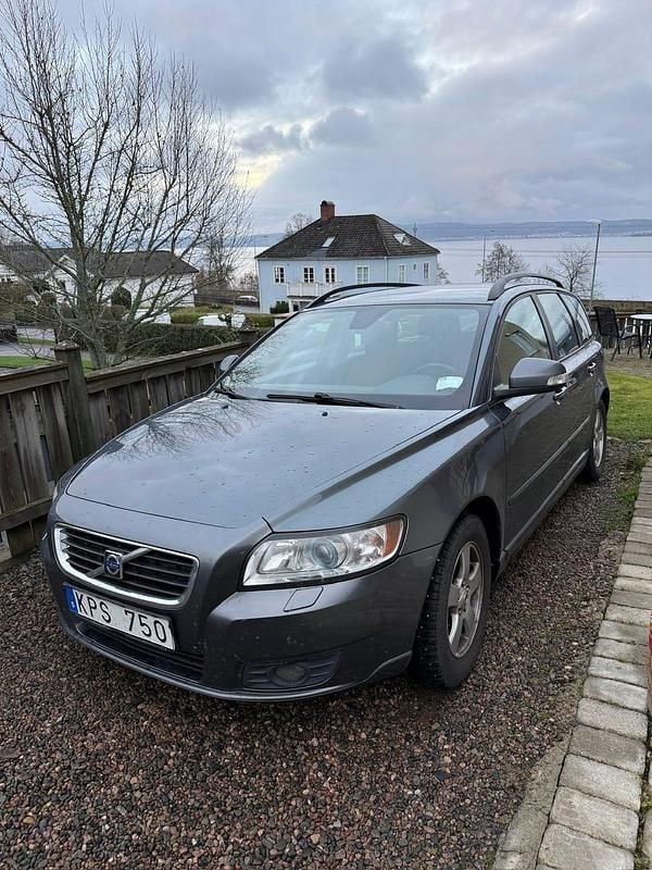 Begagnad 2010 Volvo V50 Kombi | 40 000 kr (Bra pris) - Bild 1/1