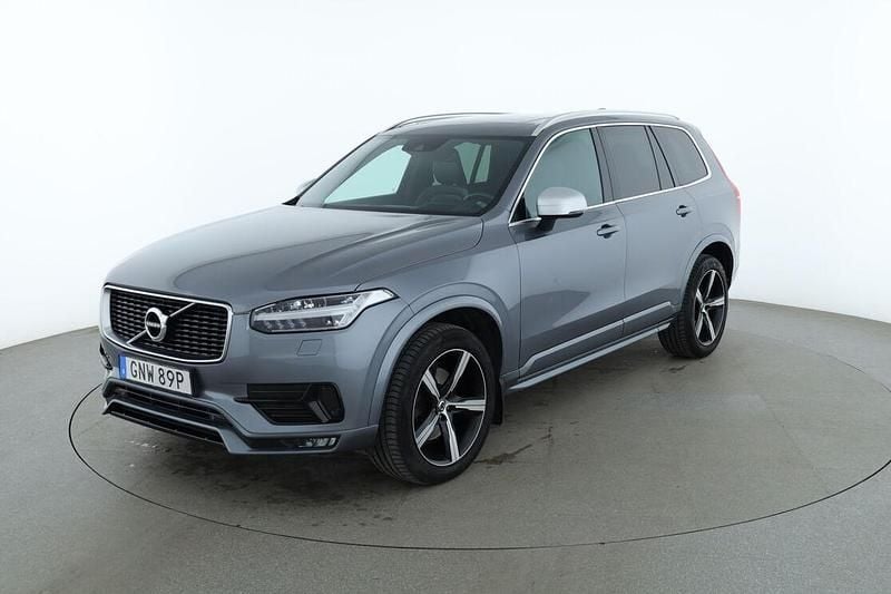 Grå Begagnad 2019 Volvo XC90 Inscription SUV | 432 000 kr (Bra pris) - Bild 1/3