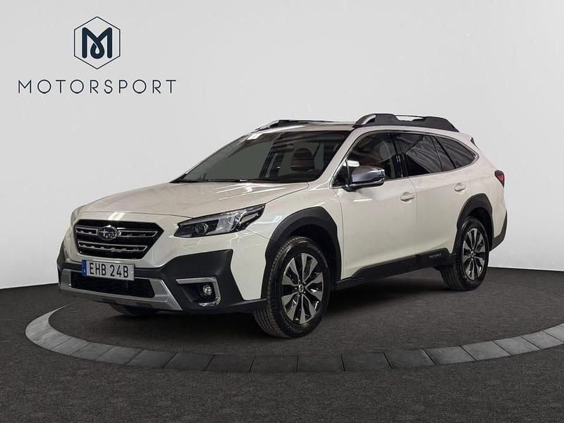 Begagnad Subaru Outback 169 HK (124 kW) 2023 Vit Kombi