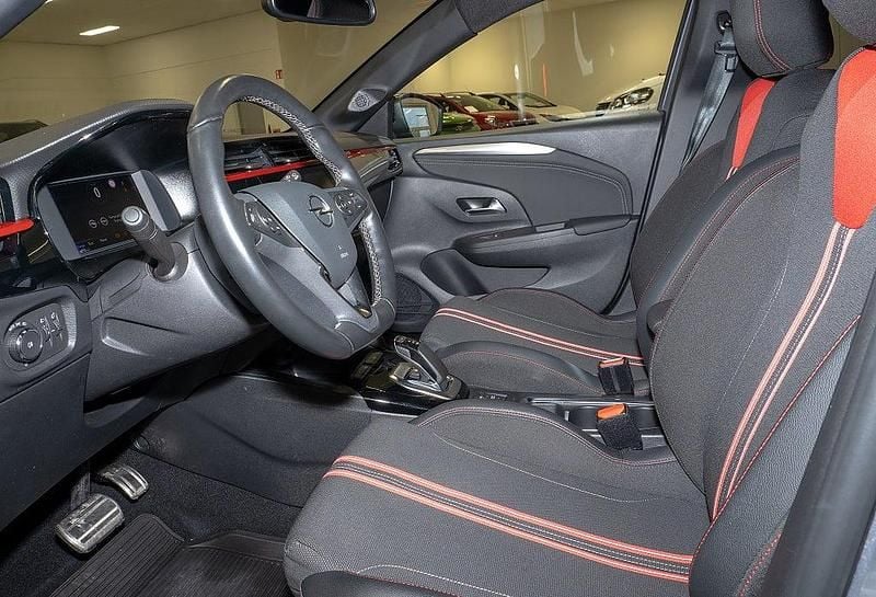 Begagnad Opel Corsa-e 100 kW (136 HK) 2022 Grå Halvkombi