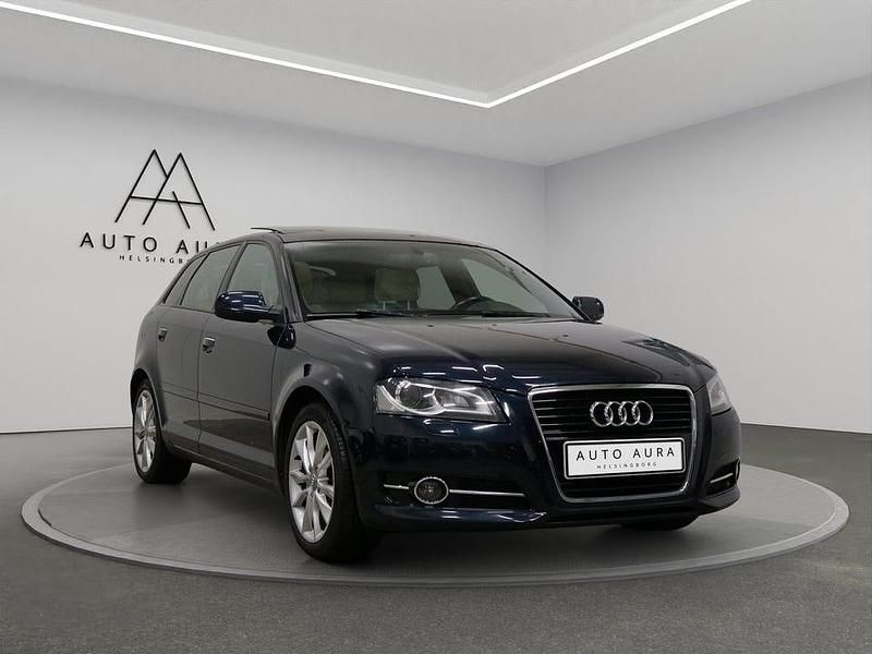 Begagnad Audi A3 140 HK (102 kW) 2012 Blå Sedan