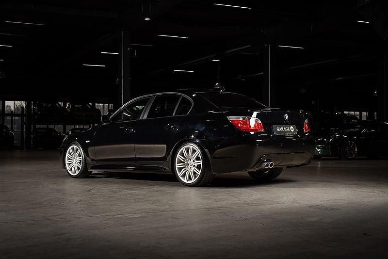 Begagnad BMW 535 M Sport 272 HK (200 kW) 2007 Svart Sedan