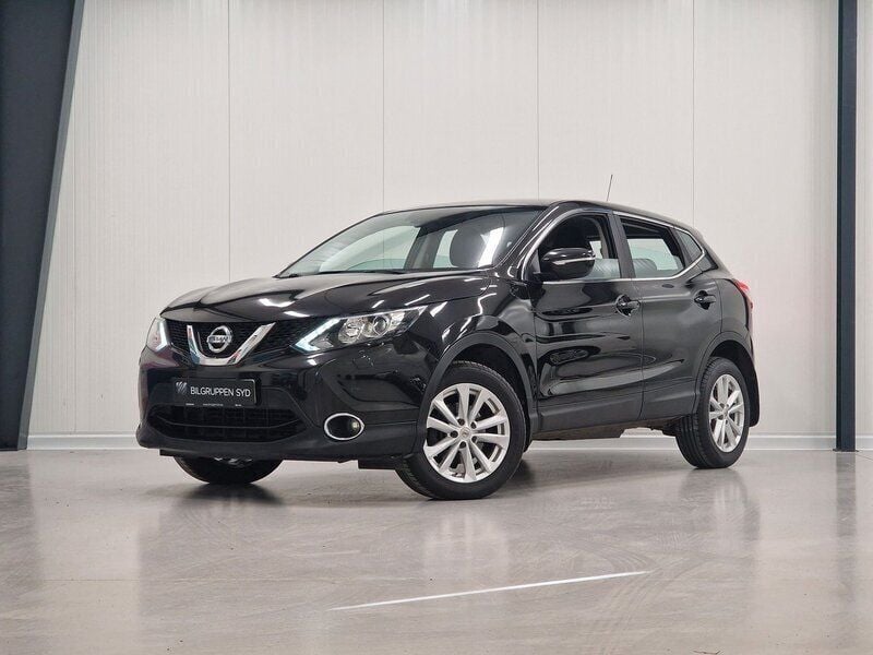 Svart Begagnad 2014 Nissan Qashqai SUV | 109 900 kr (Marknadspris) - Bild 1/4